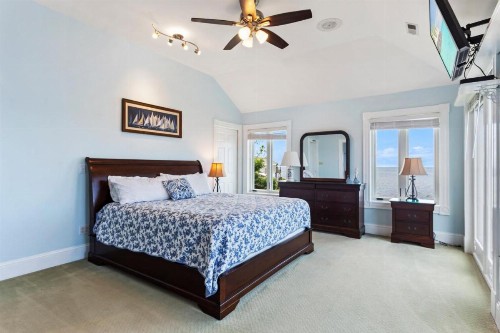 5550 - Lighthouse Pointe - image 3