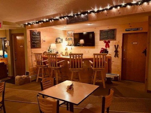 The Snowed Inn - image 49