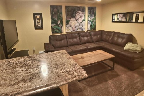 Mountain Sports Inn - image 39