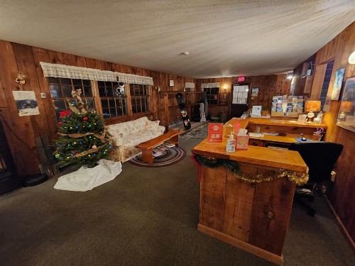 Turn of The River Lodge - image 12