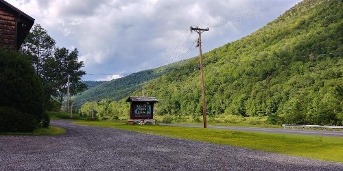 Turn of The River Lodge - image 18