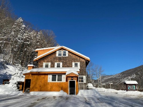 Turn of The River Lodge - image 4