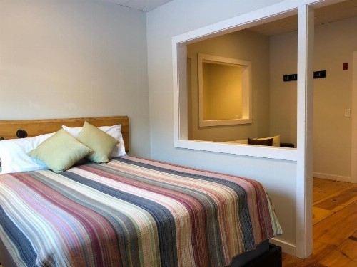 Trailside Inn - image 34
