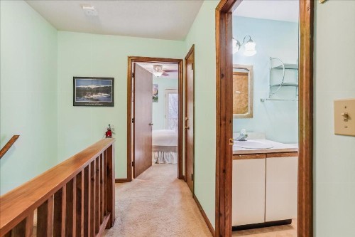 Glazebrook Townhouse Unit J4 - image 11