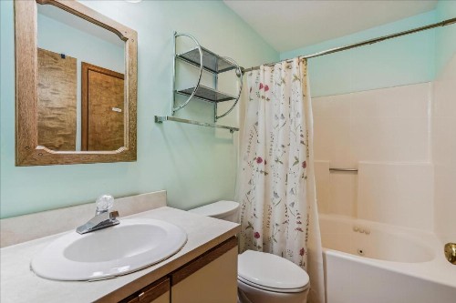 Glazebrook Townhouse Unit J4 - image 14