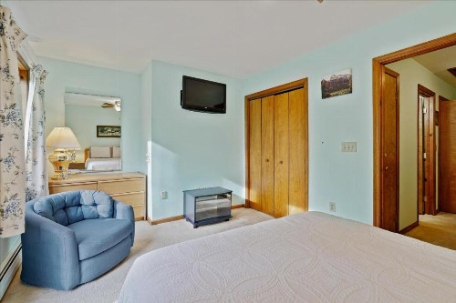 Glazebrook Townhouse Unit J4 - image 17
