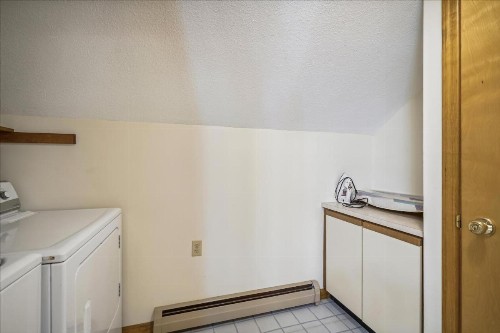 Glazebrook Townhouse Unit J5 - image 2