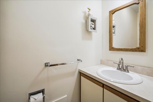 Glazebrook Townhouse Unit J5 - image 31