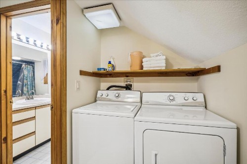 Glazebrook Townhouse Unit J5 - image 36