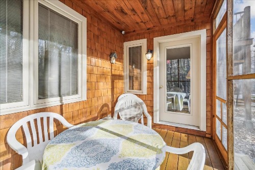 Glazebrook Townhouse Unit J5 - image 37