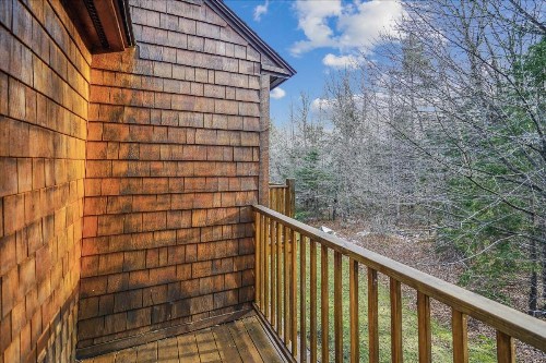 Glazebrook Townhouse Unit J5 - image 38