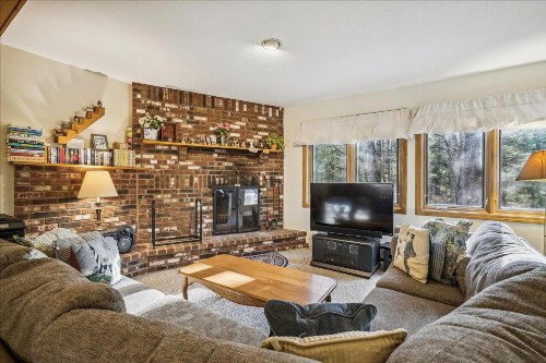 Glazebrook Townhouse Unit J5 - image 41