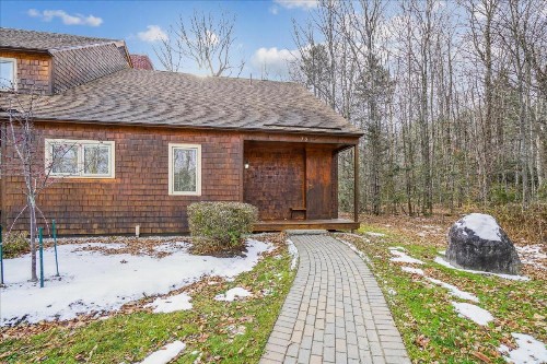 Glazebrook Townhouse Unit J5 - image 7