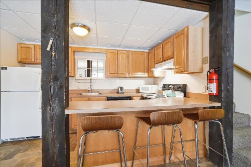 Northbrook Townhouse #3 - image 12