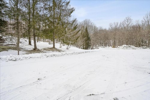 Northbrook Townhouse #3 - image 23