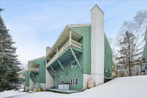 Northbrook Townhouse #3 - image 4