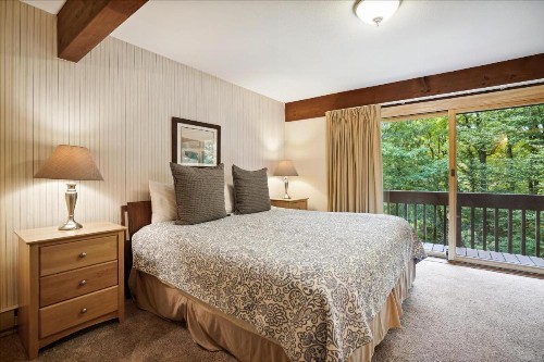 Edgemont Condo A2 - image 10