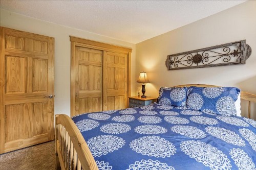 Edgemont Condo A1 - image 39