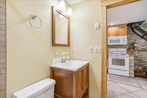 Edgemont Condo A1 - image 43