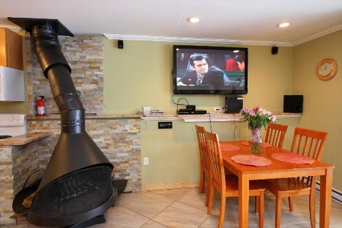 Edgemont Condo A1 - image 5