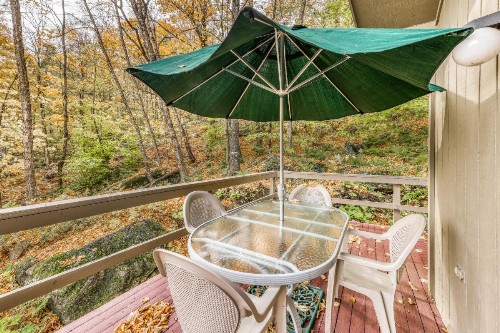 Killington's Hideaway - image 8