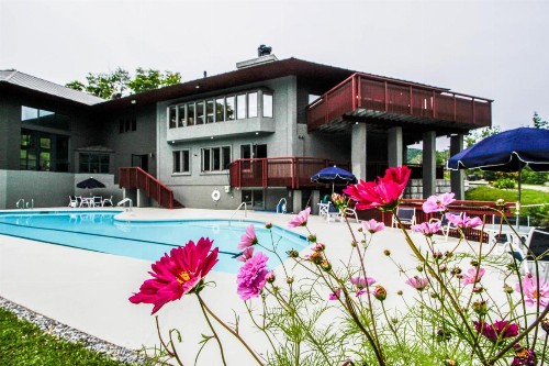 Sunrise Village - image 6