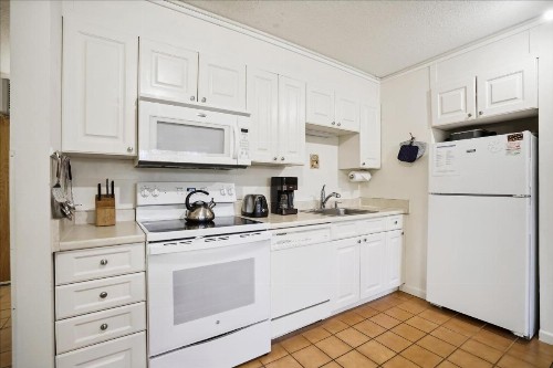 Whiffletree Condo Unit F5 - image 10