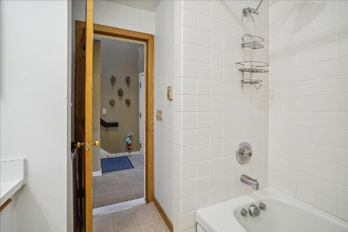 Highridge Condominium Unit E11 - image 10
