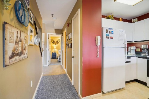 Highridge Condominium Unit E11 - image 2