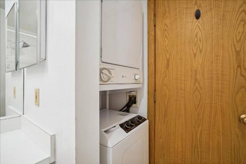 Highridge Condominium Unit E11 - image 21