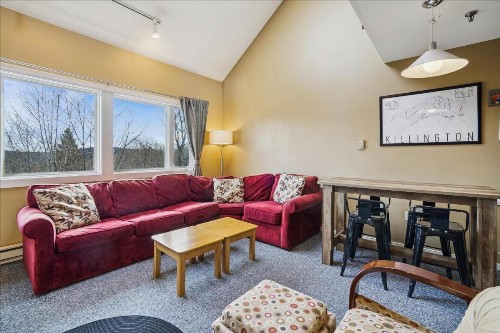 Highridge Condominium Unit E11 - image 8
