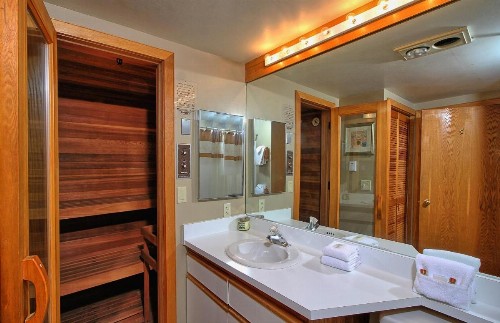 Highridge Condominium Unit B4 - image 26