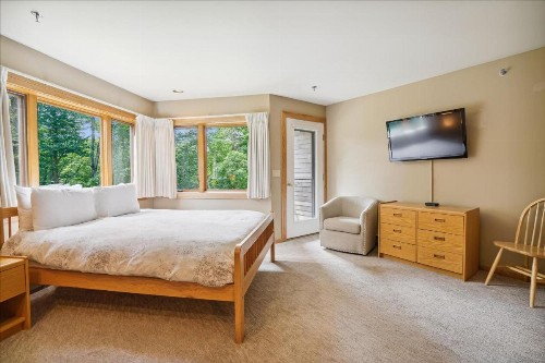 Highridge Condominium Unit B4 - image 27