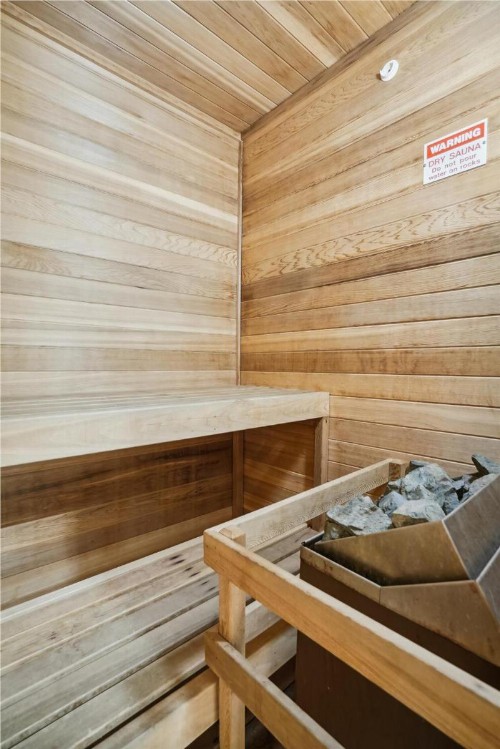 Highridge Condominium Unit B4 - image 40