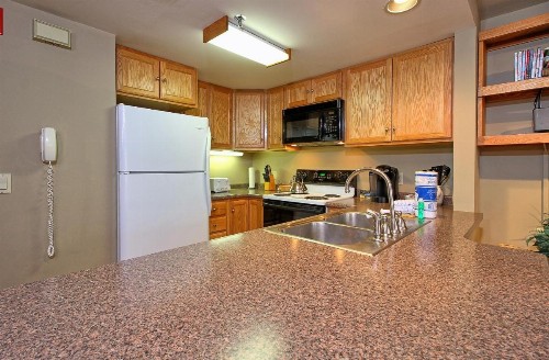 Highridge Condominium Unit B4 - image 9