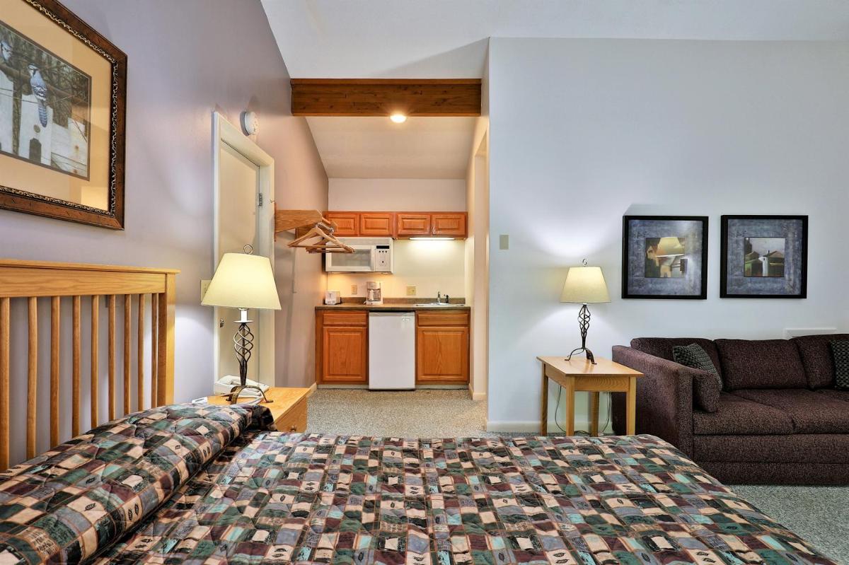 Cedarbrook Two Room Studio 207 - main image