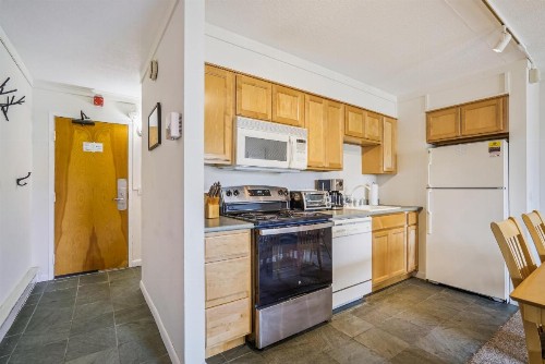 Whiffletree Condo Unit E7 - image 19