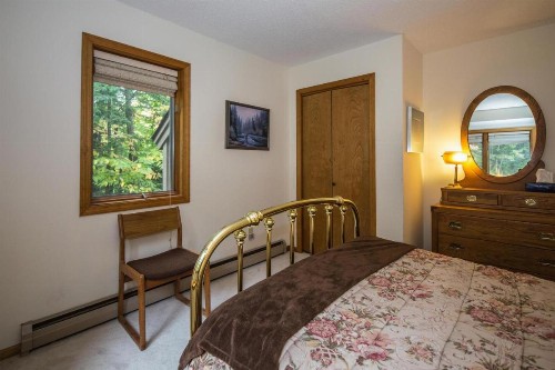 Colony Club E23 - image 7