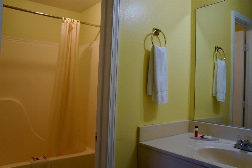 American Inn of Kinder - image 12