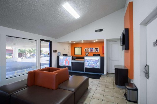 Motel 6-Kingman AZ - Route 66 West - image 20