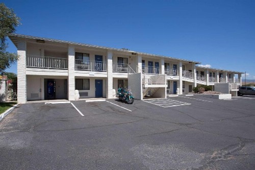Motel 6-Kingman AZ - Route 66 West - image 7