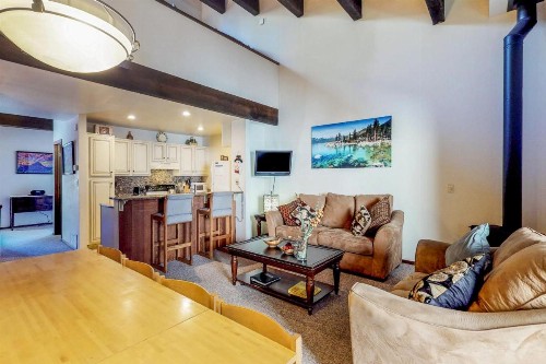 Kings Beach Retreat-Kingswood Village #140 - image 6