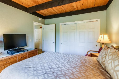 Nordic Retreat - image 7