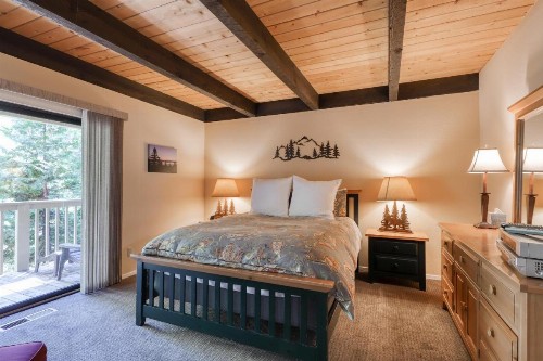Streamside Townhome - image 12