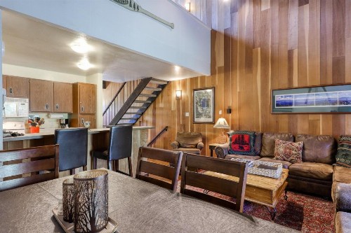 Streamside Townhome - image 8