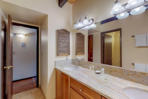 Kingswood Retreat - image 4