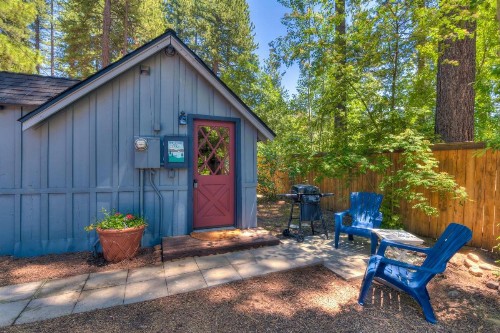Hole In One Cabin