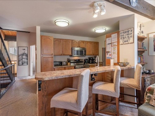 The Bear's Den (Condo) - image 13
