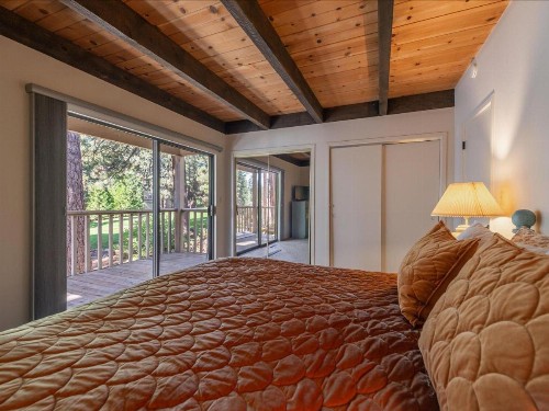 The Bear's Den (Condo) - image 2