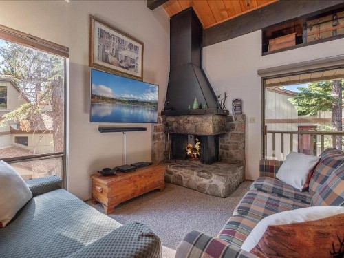 The Bear's Den (Condo) - image 22